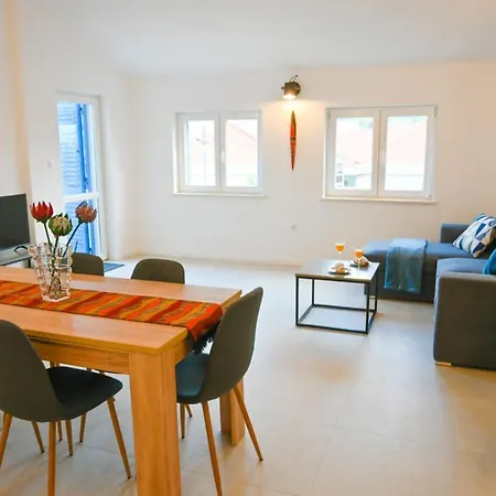 Appartement Leo Blue Vela Luka