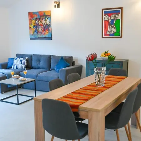 Apartment Leo Blue *