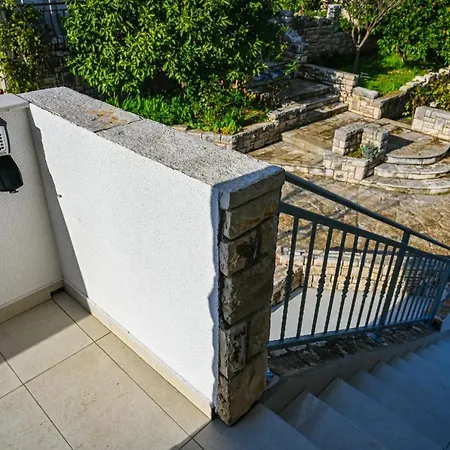 Apartment Leo Blue Vela Luka